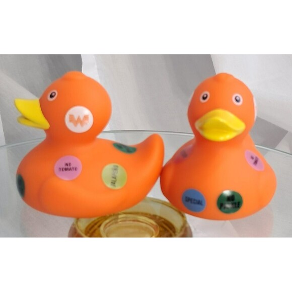 Mini Whataburger Duck Jeep Rubber Duckie Ducky 2" Set of 2 Limited Edition - Picture 3 of 9